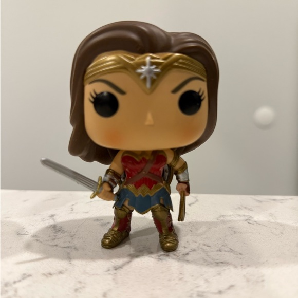 Funko Pop Wonder Woman and Captain America Figures - Picture 3 of 4